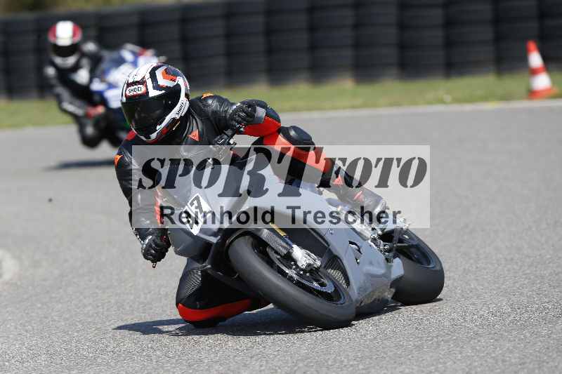 /44 09.08.2025 Plüss Moto Sport ADR/Freies Fahren/47